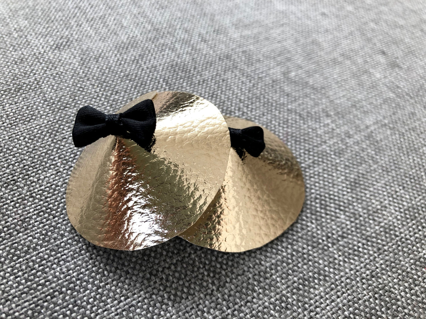 Gold faux leather burlesque pastie nippie covers with mini bows