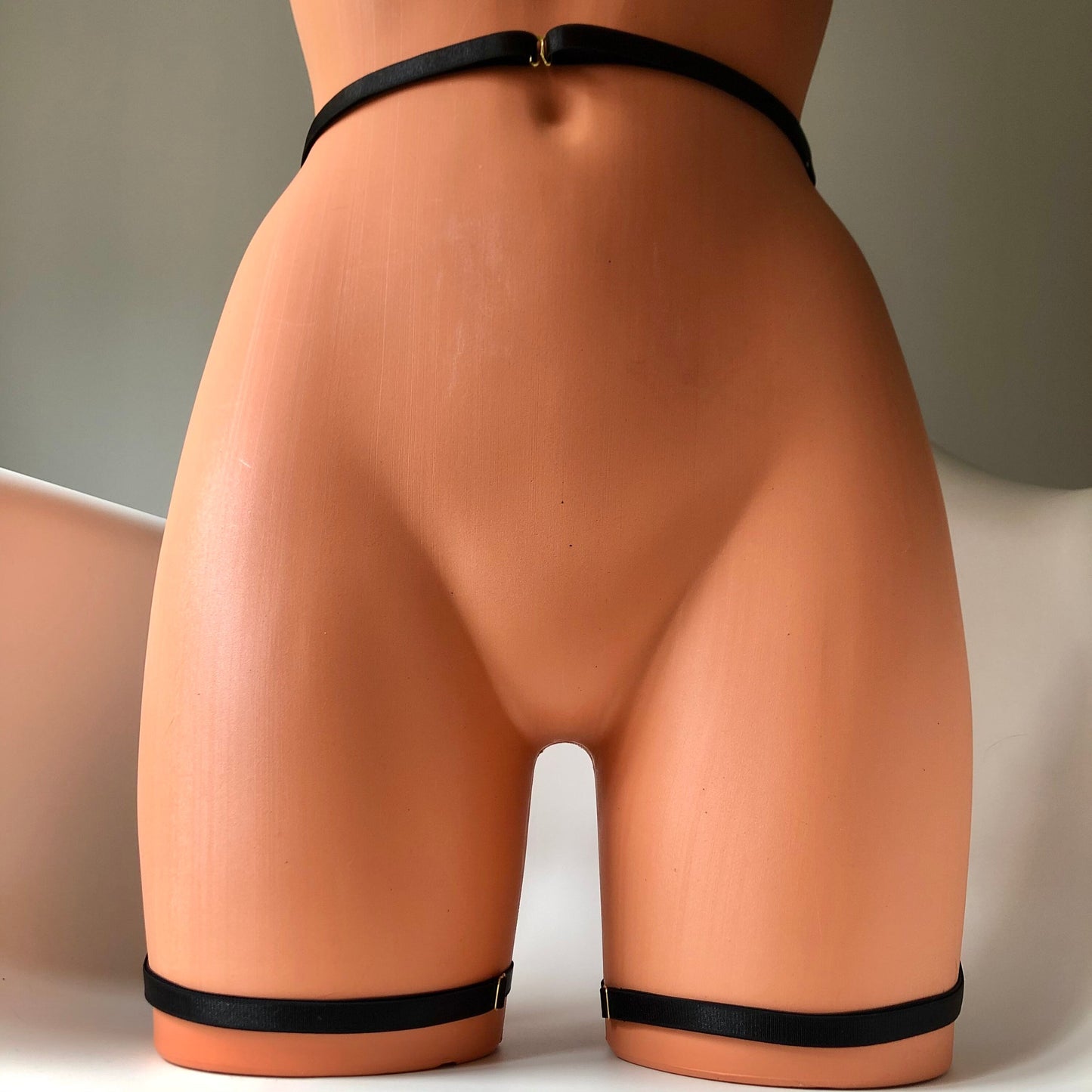 Back X elastic garter belt | adjustable thigh caged harness suspenders | crotchless lingerie | elastic body harness