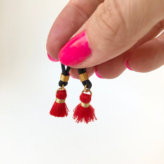 Red micro tassels non-piercing nipple jewellery