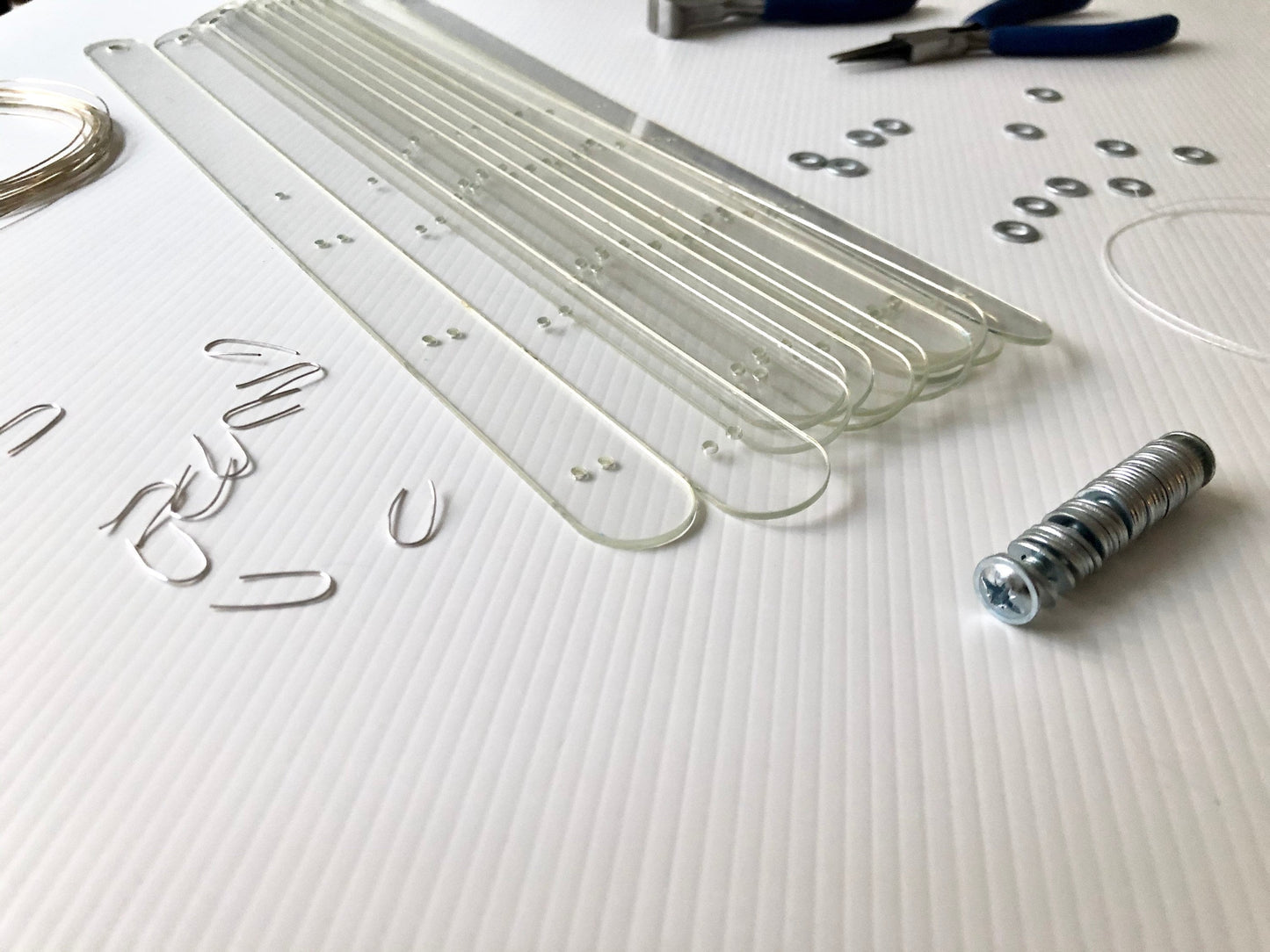 Burlesque feather fan staves - DIY supply with hardware assembly kit