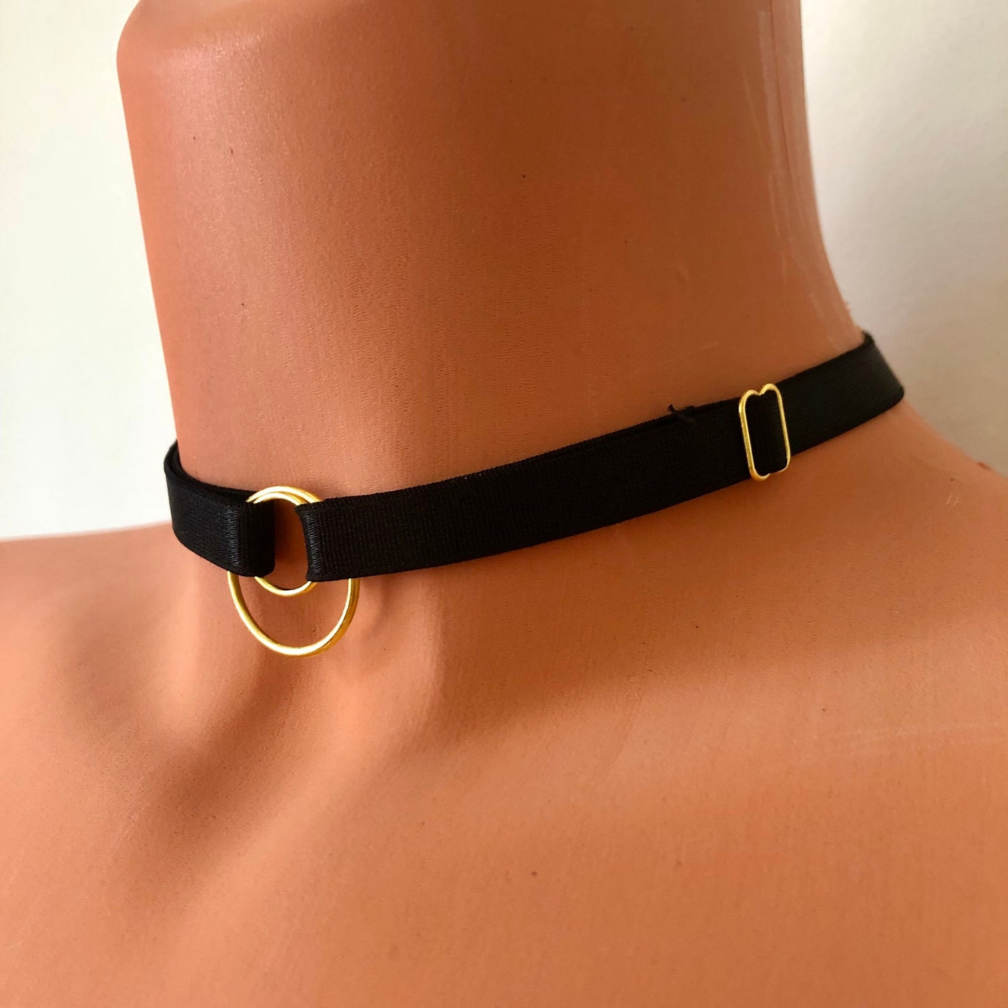 Satin elastic choker necklace with double rings | adjustable elastic harness