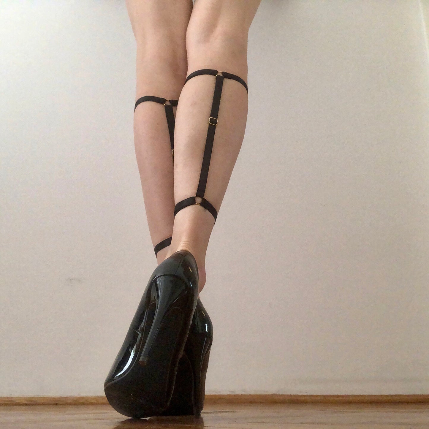 Adjustable elastic leg calf harness (2)